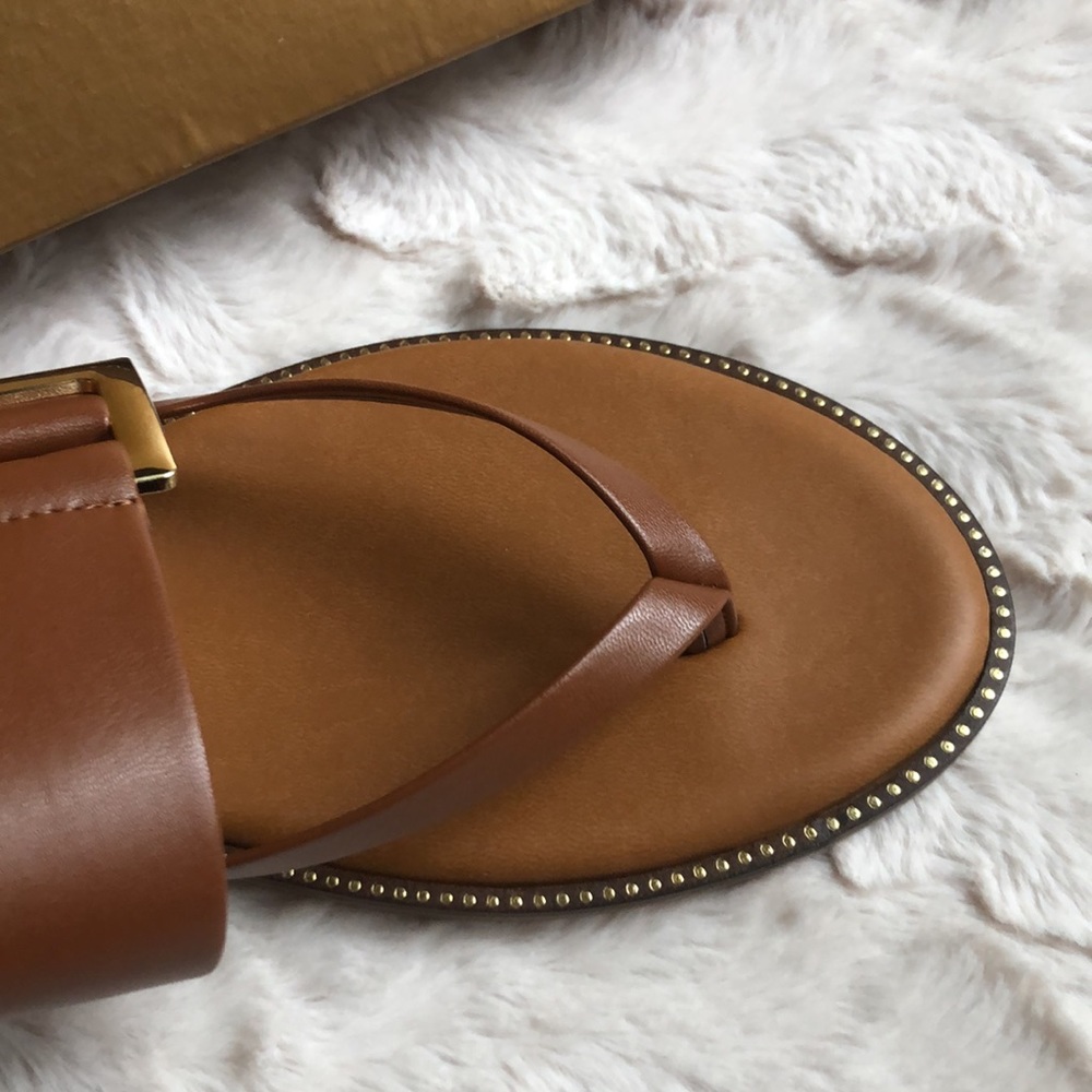 Italian Shoemakers Ladies Flat Sandals - Picture 2 of 9